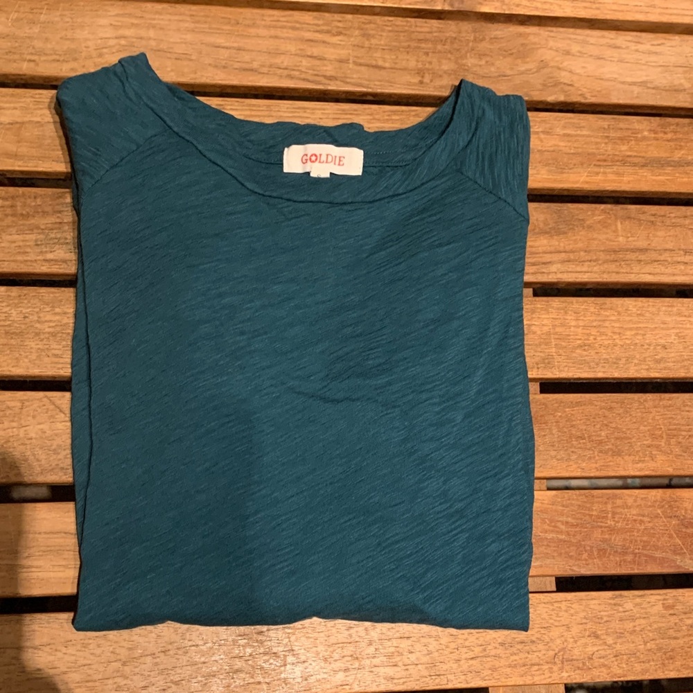 EUC GOLDIE LEWINTER Luxury Teal Crew Neck Lightweight Long Sleeve Tee Small - Picture 2 of 7